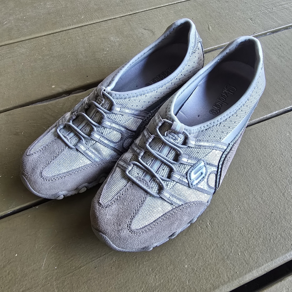 Skechers Women's Sassies Sprints 21244 Tan Casual Shoes Sneakers Size 6.5
